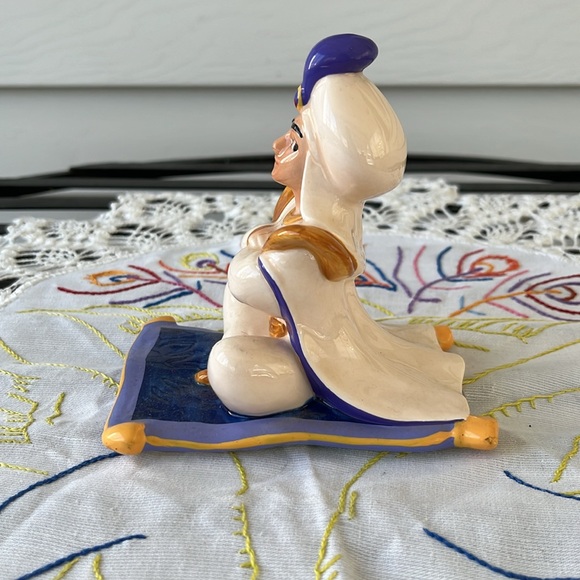 Disney Aladdin Magic Carpet Figurine- Vintage - Picture 3 of 6